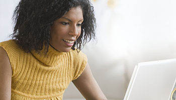 woman scheduling mammogram