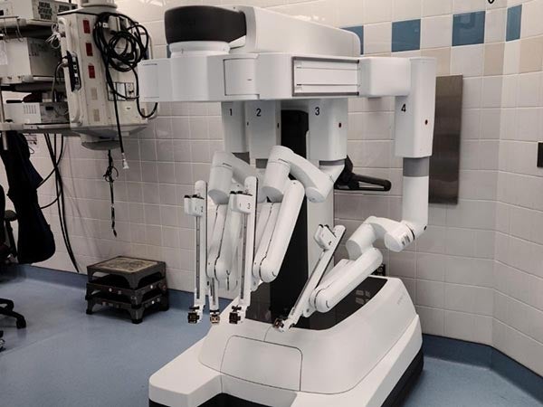 daVinci robotic surgery